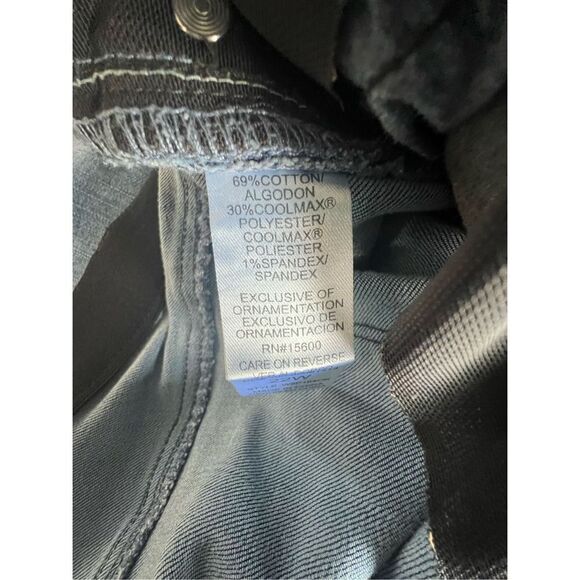 Democracy Medium Wash Mid-Rise Stretchy Straight Leg Jeans - Picture 4 of 4